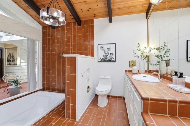 1145 Little John Way, San Jose, CA 95129