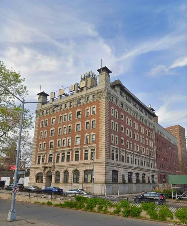 167 Sands Street 218, Brooklyn, NY 11201