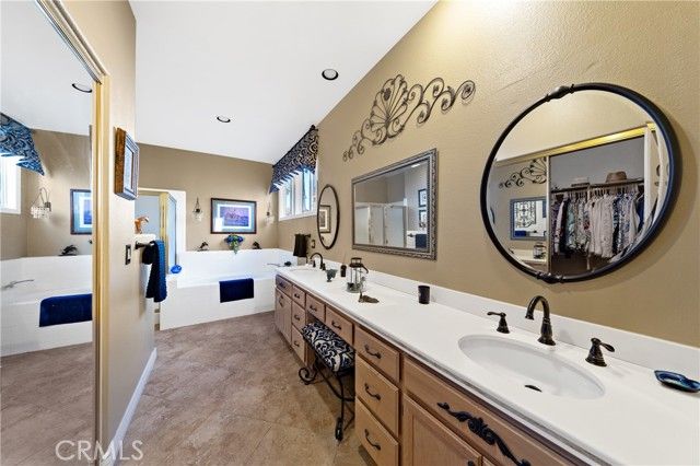 40296 VIA ESTRADA, Murrieta, CA 92562