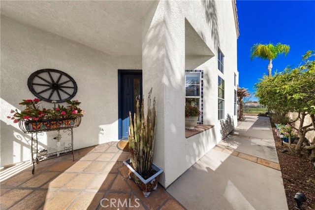 40296 VIA ESTRADA, Murrieta, CA 92562