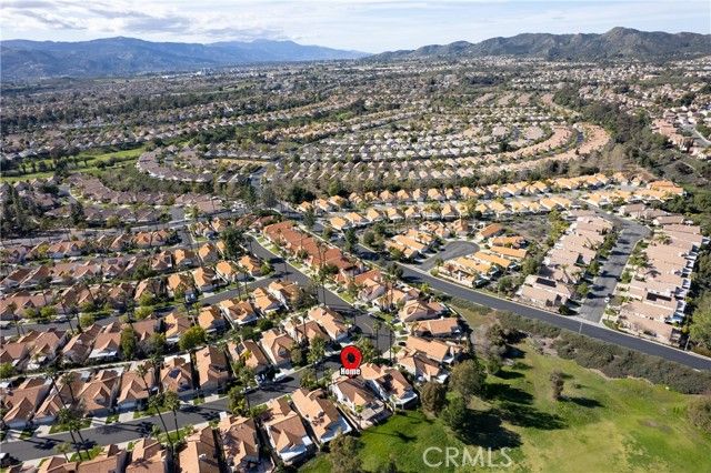 40296 VIA ESTRADA, Murrieta, CA 92562