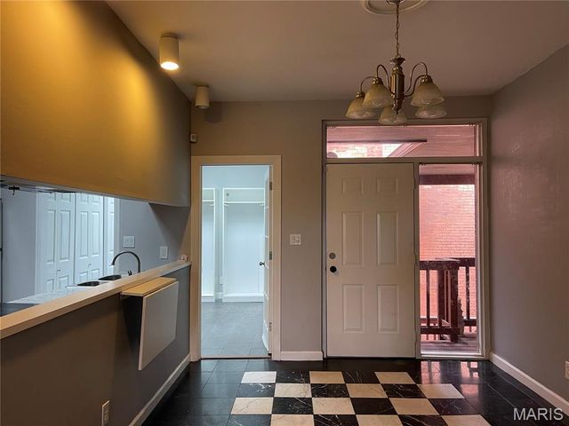 5621 Waterman Boulevard 5, St Louis, MO 63112