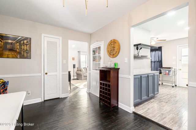 2500 Browns Ln, Louisville, KY 40220