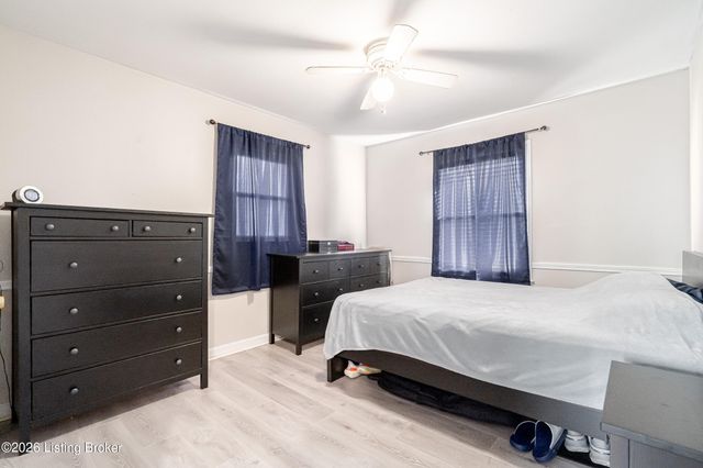 2500 Browns Ln, Louisville, KY 40220