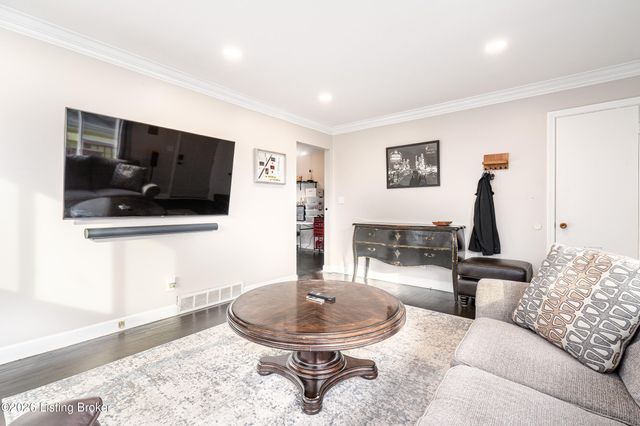 2500 Browns Ln, Louisville, KY 40220