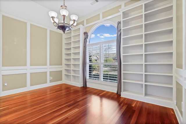 3225 WINDERLY PINE CV, Memphis, TN 38125