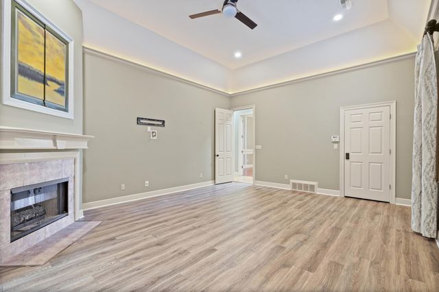 3225 WINDERLY PINE CV, Memphis, TN 38125