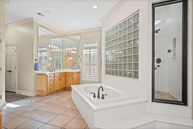 3225 WINDERLY PINE CV, Memphis, TN 38125