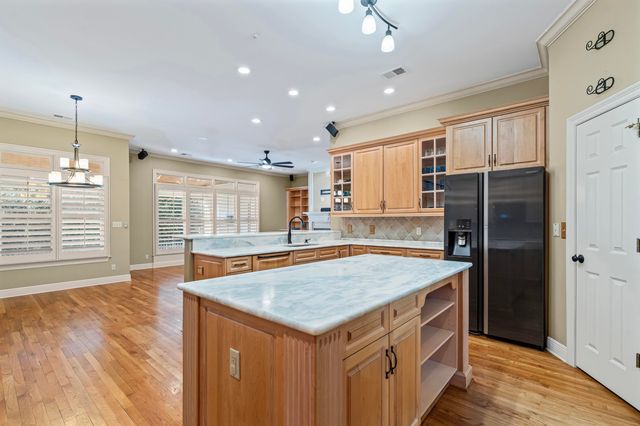 3225 WINDERLY PINE CV, Memphis, TN 38125