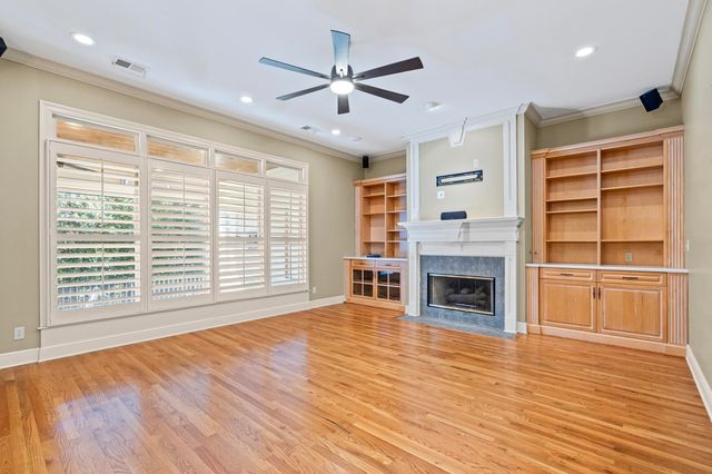 3225 WINDERLY PINE CV, Memphis, TN 38125