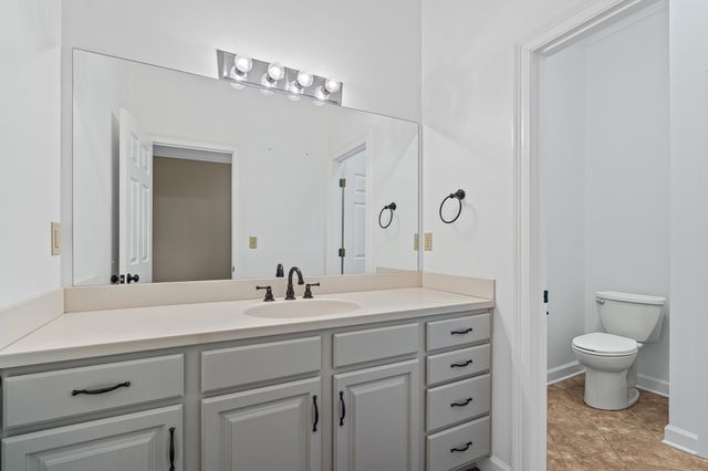 3225 WINDERLY PINE CV, Memphis, TN 38125