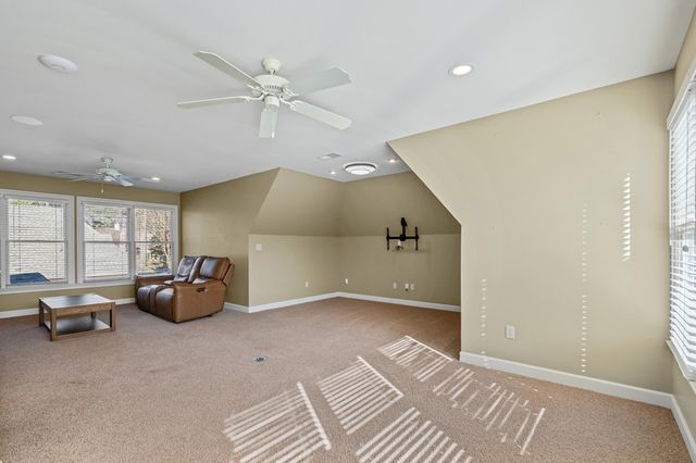 3225 WINDERLY PINE CV, Memphis, TN 38125