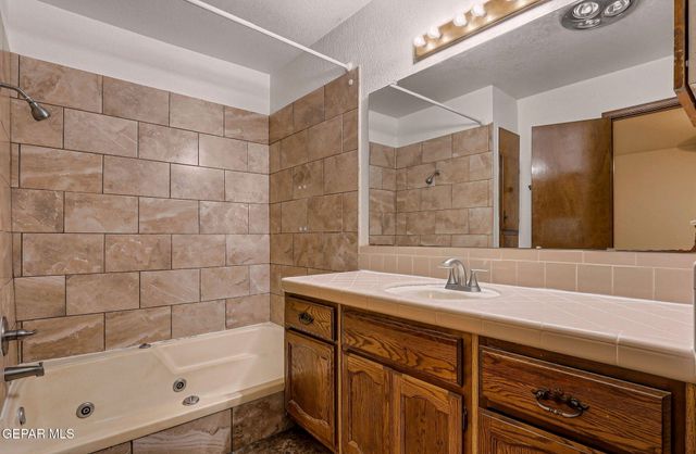 1359 Adabel Drive, El Paso, TX 79936