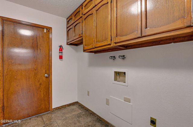 1359 Adabel Drive, El Paso, TX 79936