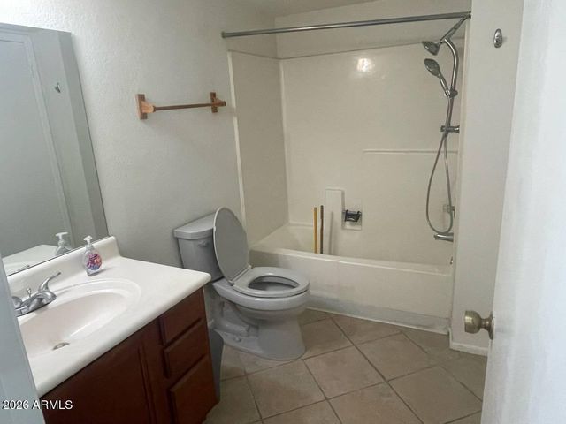 5757 W EUGIE Avenue 1030, Glendale, AZ 85304