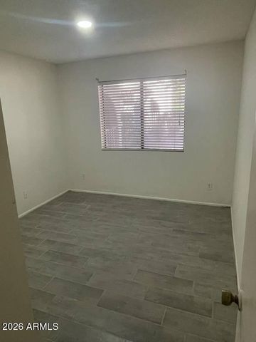 5757 W EUGIE Avenue 1030, Glendale, AZ 85304