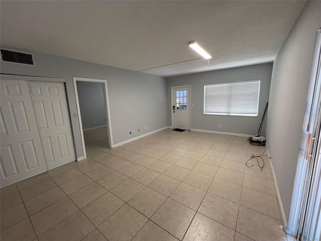 751 Pine Drive 101, Pompano Beach, FL 33060