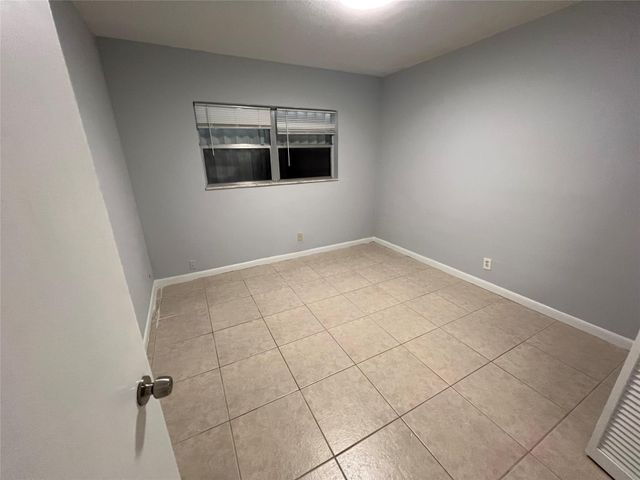 751 Pine Drive 101, Pompano Beach, FL 33060
