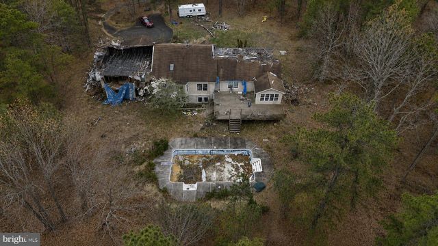 2336 5TH AVE, Hammonton, NJ 08037