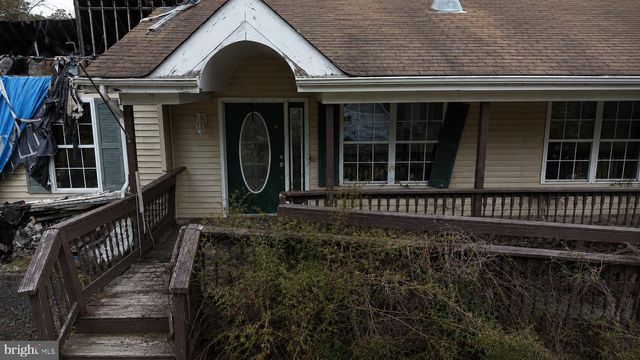 2336 5TH AVE, Hammonton, NJ 08037