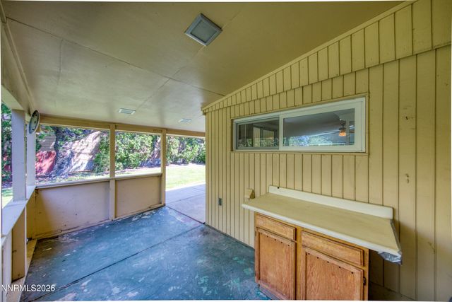1400 Gault Way, Sparks, NV 89431