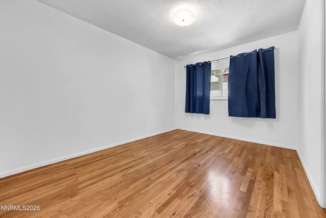 1400 Gault Way, Sparks, NV 89431