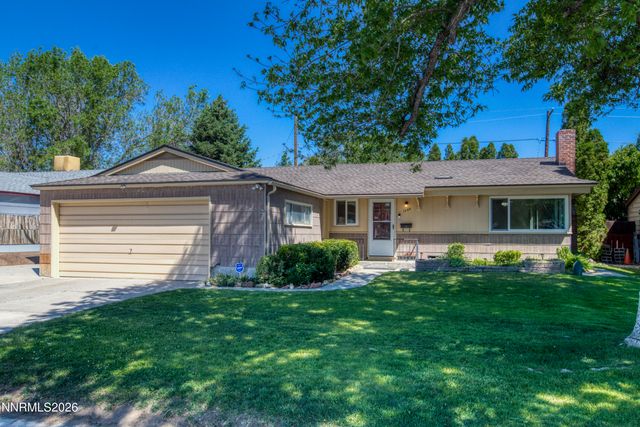 1400 Gault Way, Sparks, NV 89431