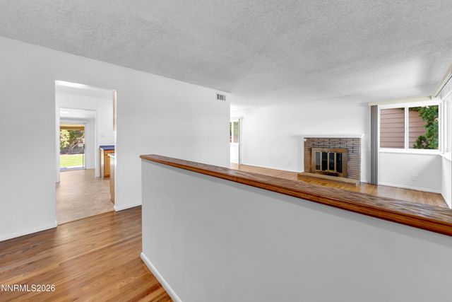 1400 Gault Way, Sparks, NV 89431