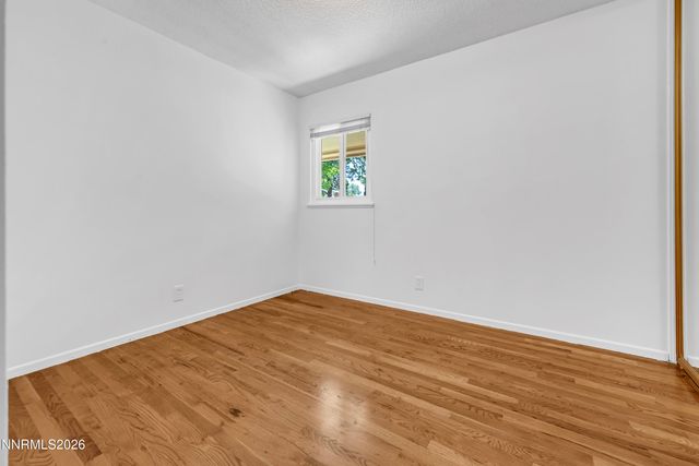 1400 Gault Way, Sparks, NV 89431