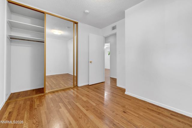 1400 Gault Way, Sparks, NV 89431