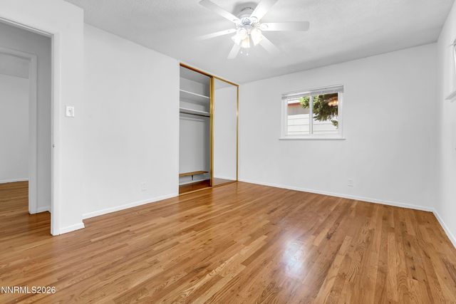 1400 Gault Way, Sparks, NV 89431