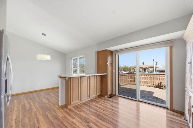 4565 N Eagle Lake Dr, Bel Aire, KS 67220