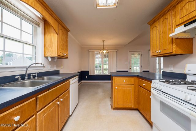 104 Trawick Drive, La Grange, NC 28551