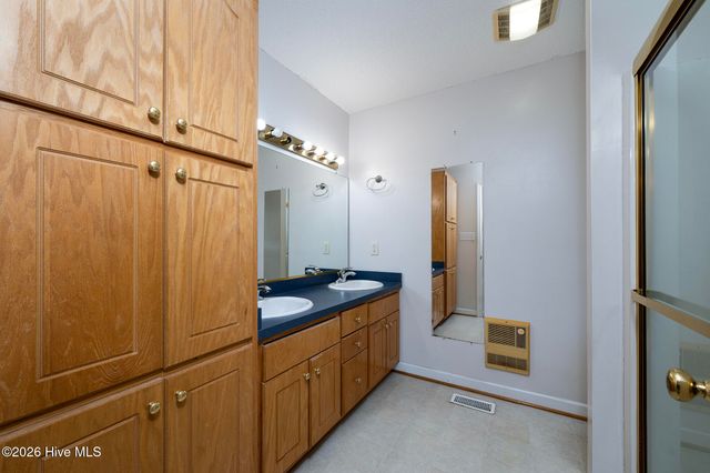 104 Trawick Drive, La Grange, NC 28551