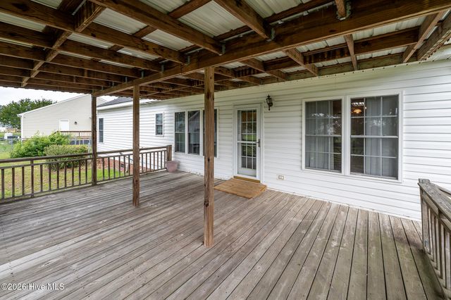 104 Trawick Drive, La Grange, NC 28551