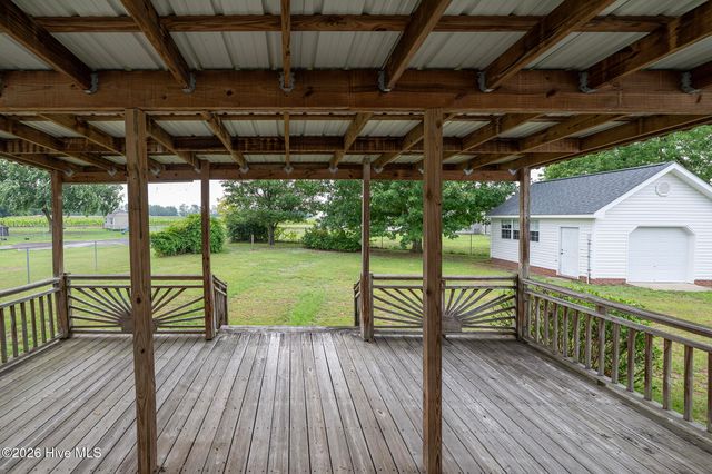 104 Trawick Drive, La Grange, NC 28551
