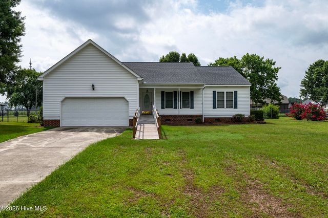 104 Trawick Drive, La Grange, NC 28551