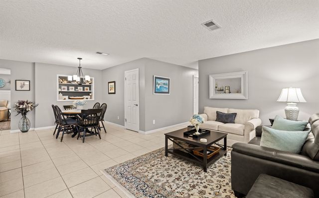 17 Marilyn Ave, St Augustine, FL 32080