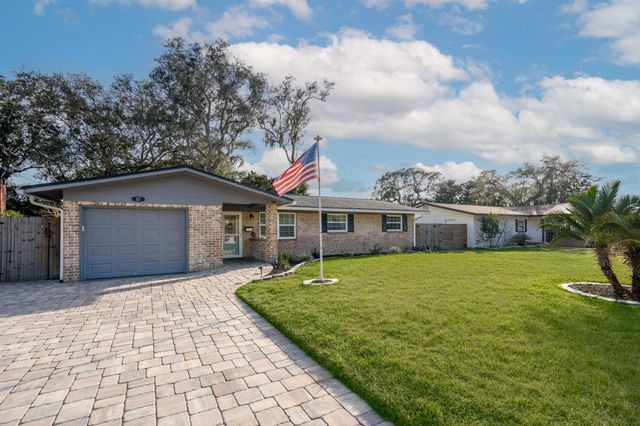 17 Marilyn Ave, St Augustine, FL 32080