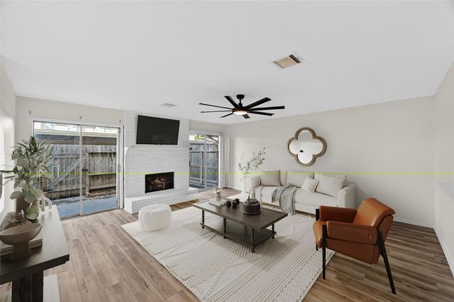 14734 Perthshire Road D, Houston, TX 77079