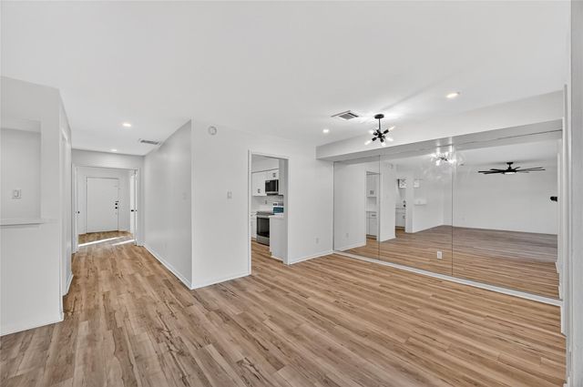 14734 Perthshire Road D, Houston, TX 77079