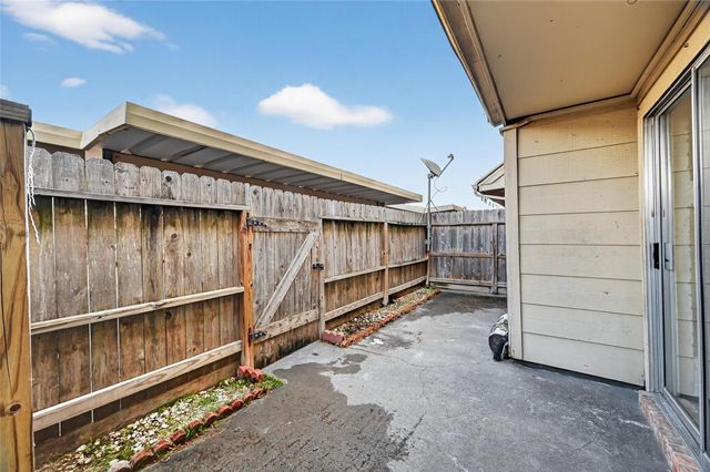 14734 Perthshire Road D, Houston, TX 77079