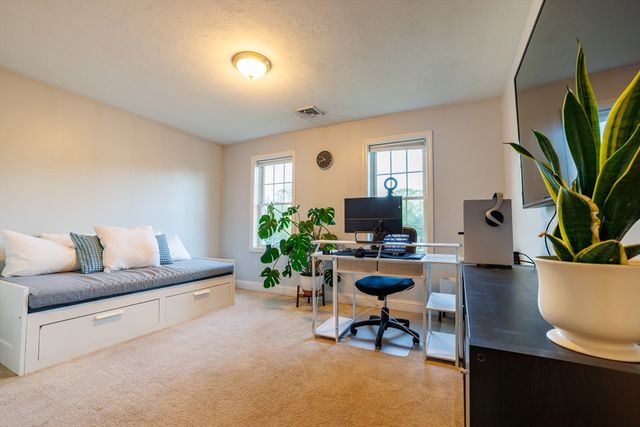 143 South St, Randolph, MA 02368