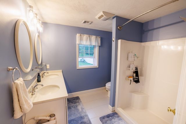 143 South St, Randolph, MA 02368