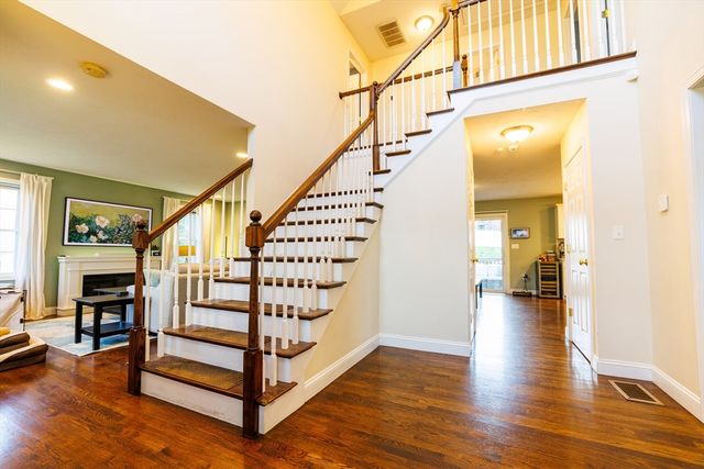 143 South St, Randolph, MA 02368