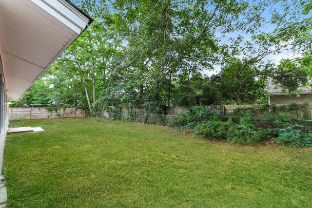 745 Tyson Dr., Pawleys Island, SC 29585