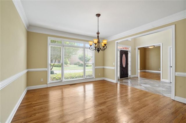 3929 Fort NE Trail, Roswell, GA 30075