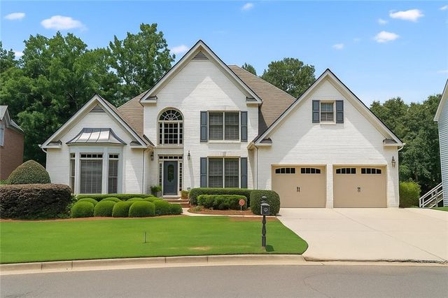 3929 Fort NE Trail, Roswell, GA 30075