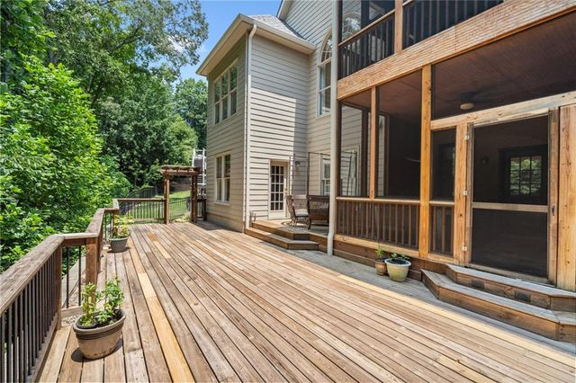 3929 Fort NE Trail, Roswell, GA 30075
