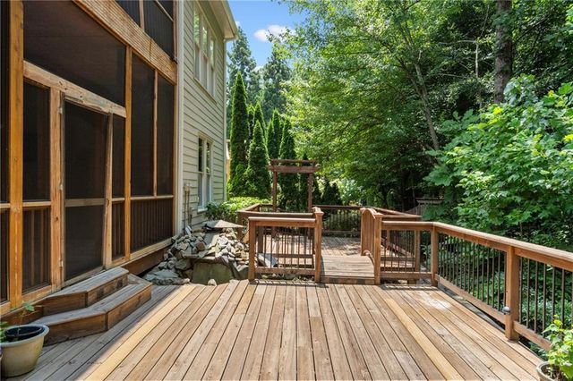3929 Fort NE Trail, Roswell, GA 30075